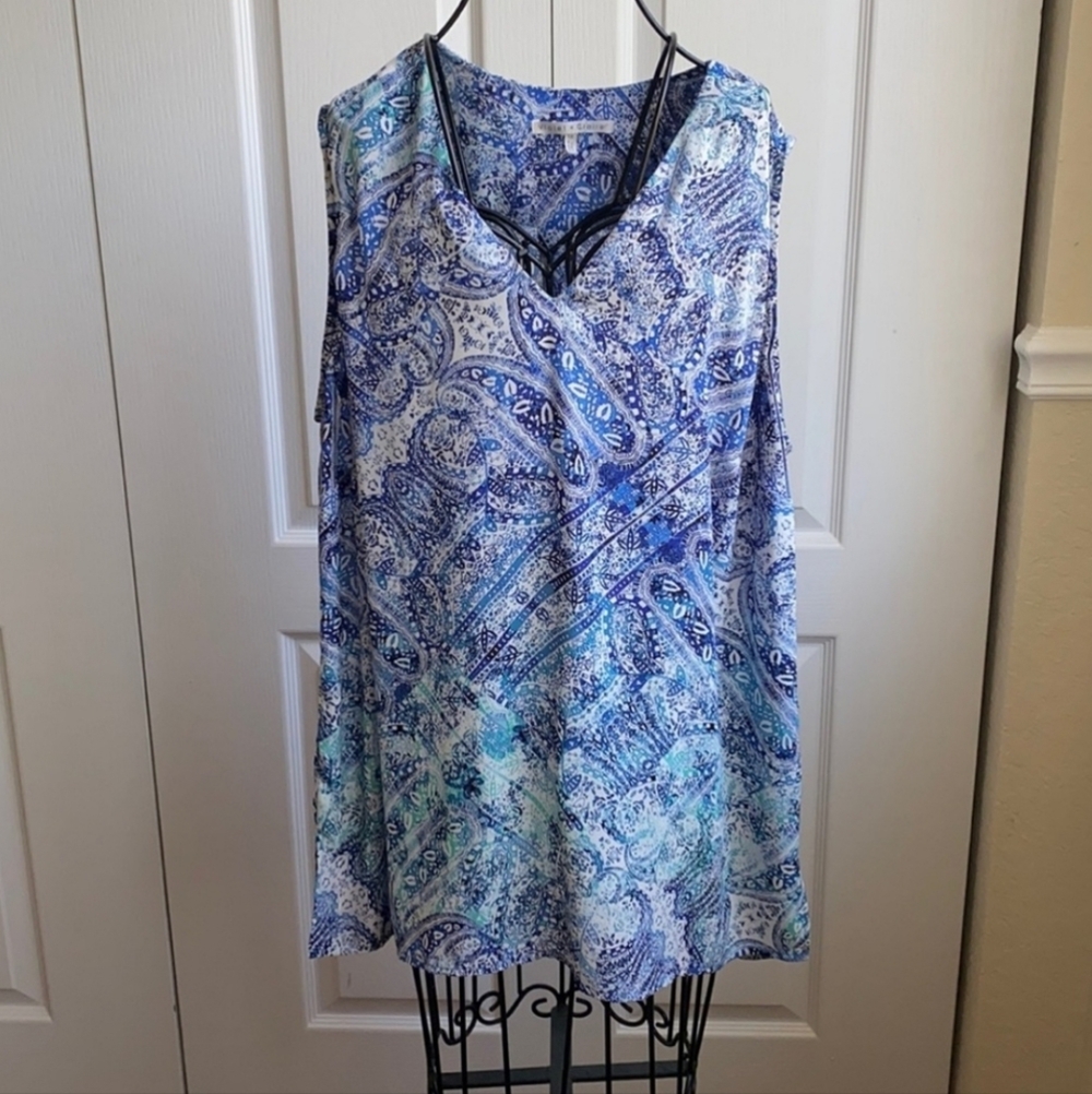 Violet & Claire top size 1X
